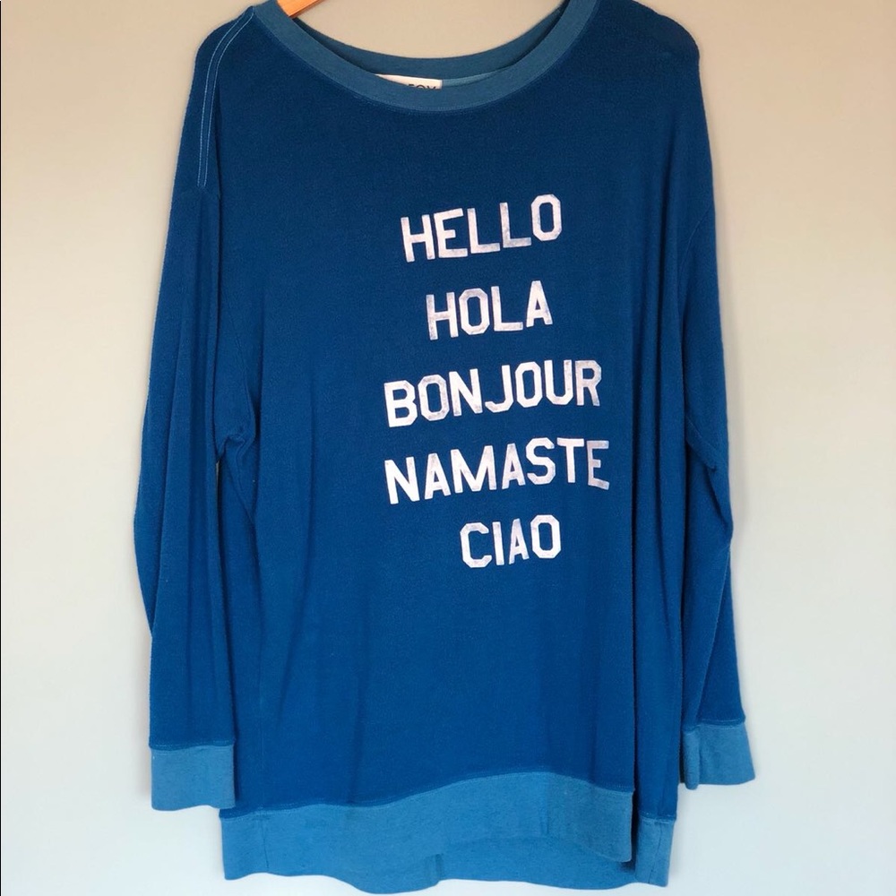 Loose sweater, cozy feeling